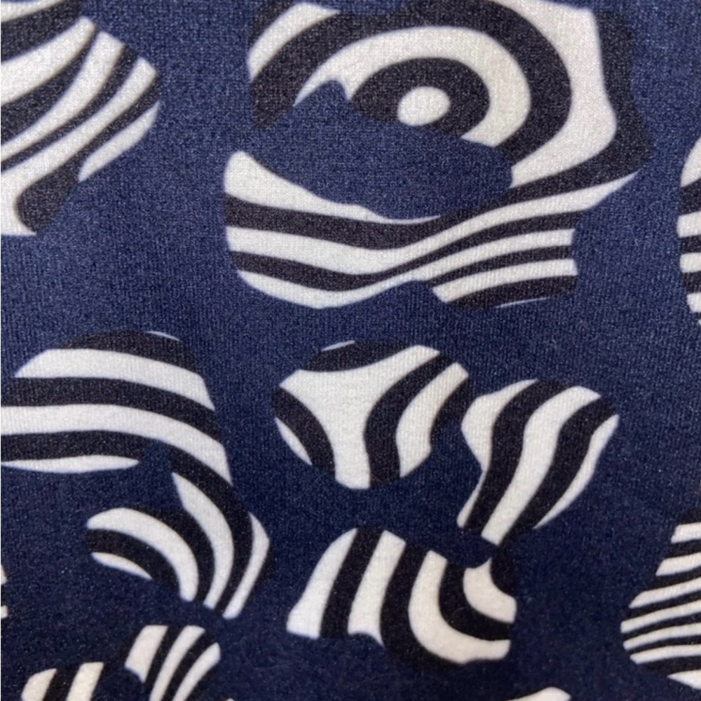 Nuggles Navy and White Patterned Top - Picture 4 of 4